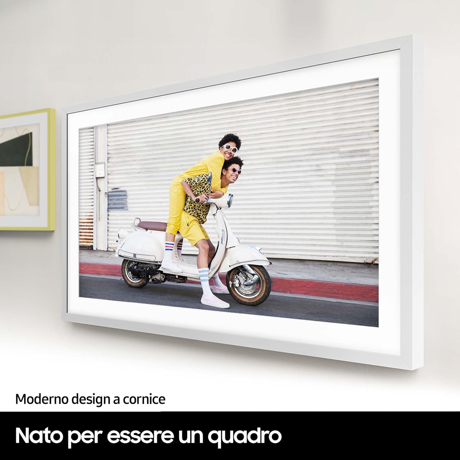 Samsung QE32LS03C 32-inch TV - view 4